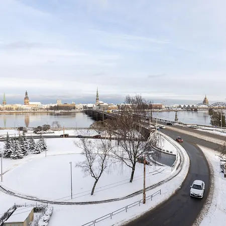 Oldtown&river View Hoffmann B14 Apartman *